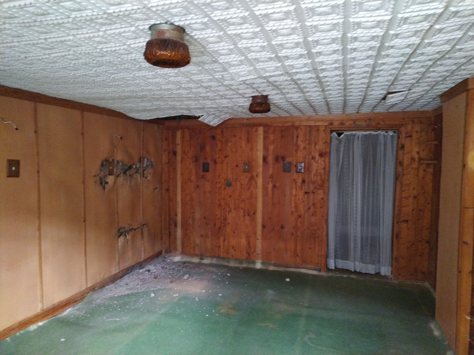 Продава КЪЩА, с. Блатешница, област Перник, снимка 17 - Къщи - 56253466