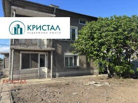 Haus Parwomaj, region Plowdiw