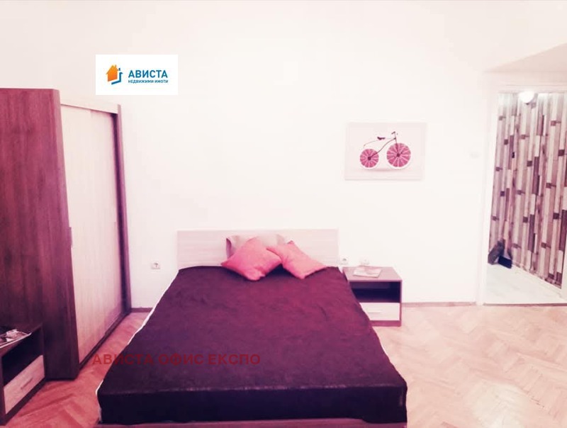 Te koop  Studio Sofia , Tsentar , 45 m² | 14079860 - afbeelding [3]