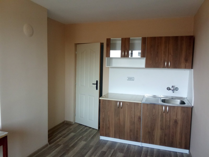 Na prodej  1 ložnice Dobrič , Družba 1 , 65 m2 | 33518341 - obraz [6]