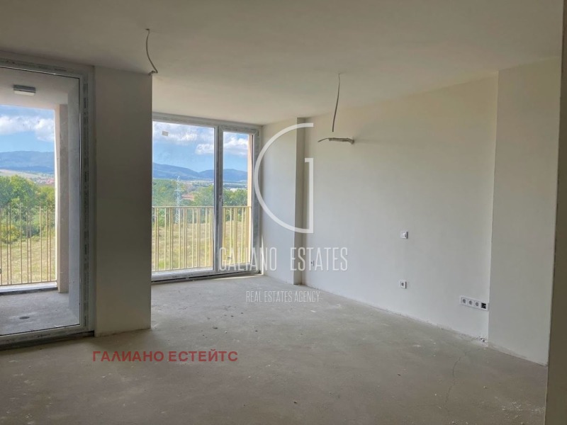 Продава  2-стаен град София , Люлин 5 , 67 кв.м | 61402376