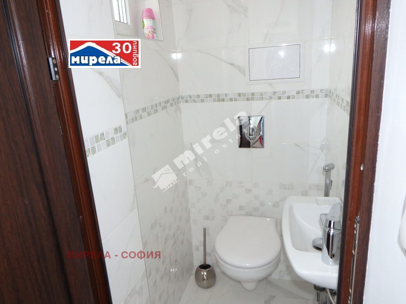 Продава 2-СТАЕН, гр. София, Център, снимка 6 - Апартаменти - 52271683