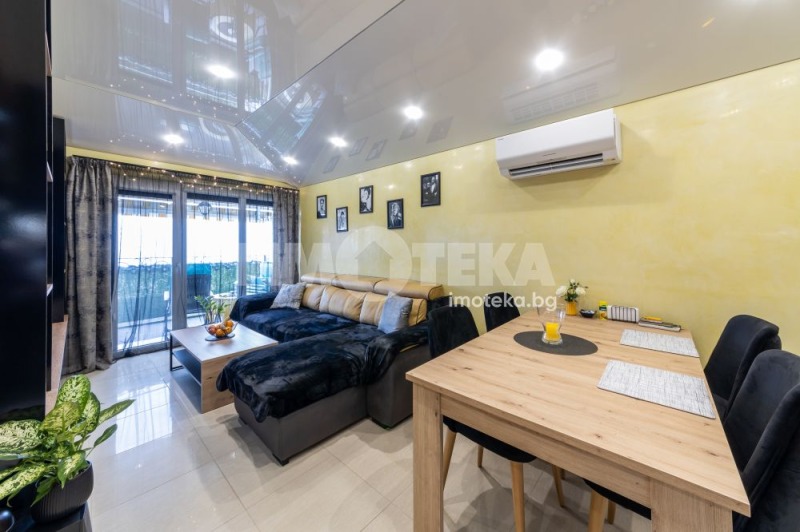 À venda  2 quartos Varna , k.k. Sv.Sv. Konstantin i Elena , 92 m² | 73225198 - imagem [2]