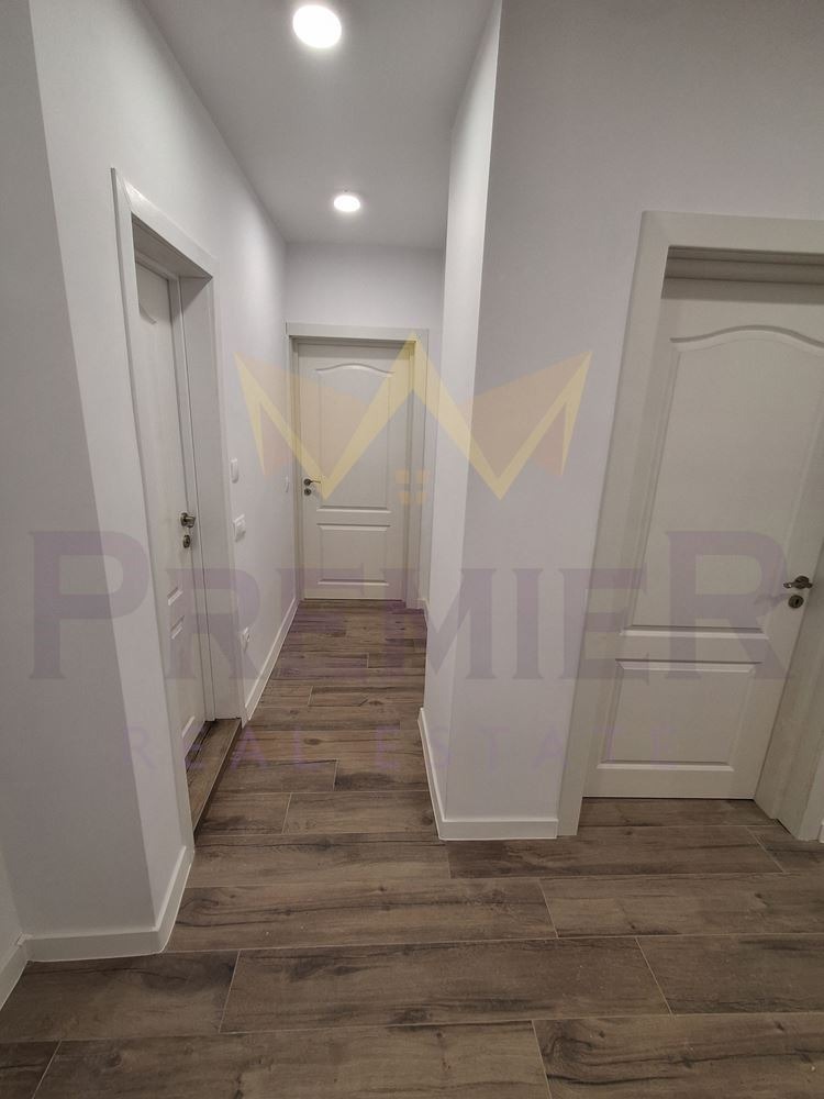 Продава 3-СТАЕН, гр. Варна, Лятно кино Тракия, снимка 11 - Апартаменти - 54135613