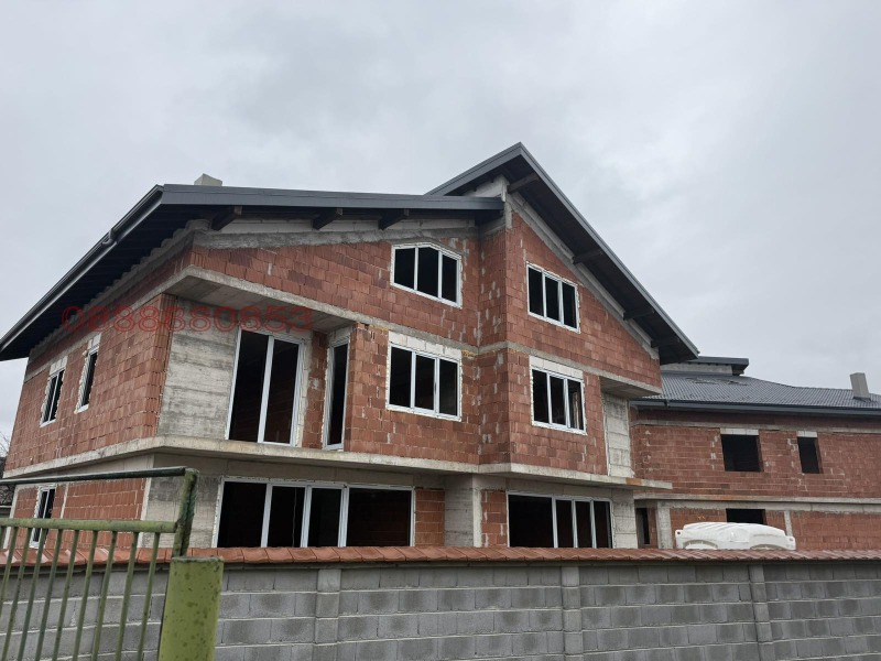 Продава КЪЩА, с. Мусачево, област София област, снимка 2 - Къщи - 53245628