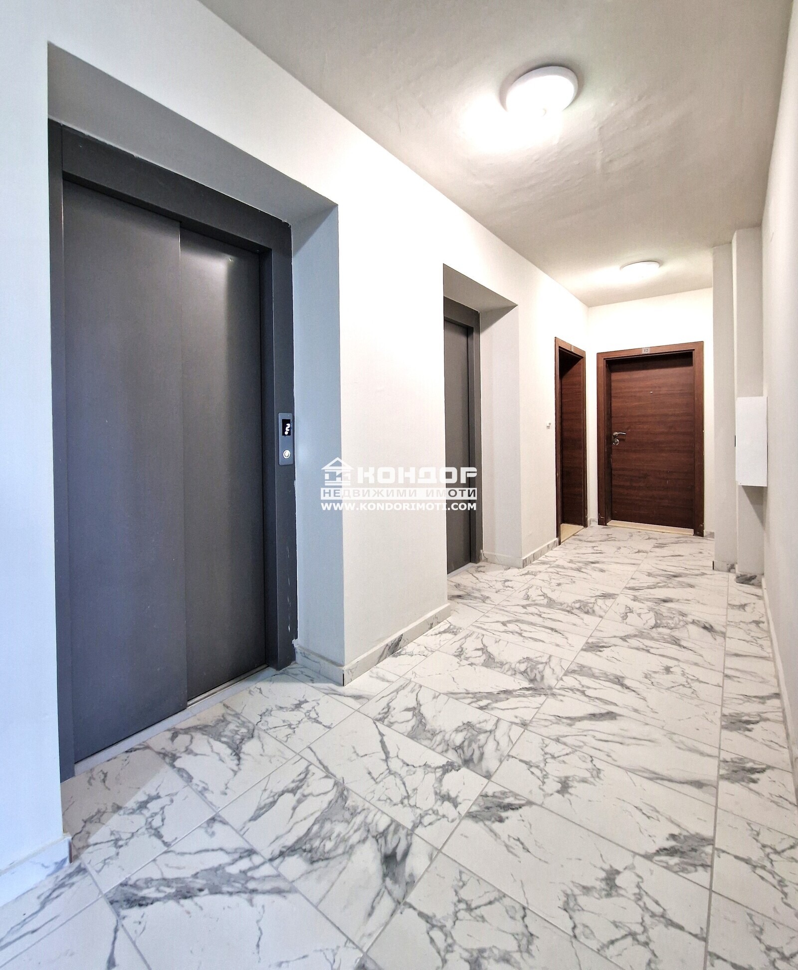 Продава 3-СТАЕН, гр. Пловдив, Тракия, снимка 2 - Апартаменти - 51300095