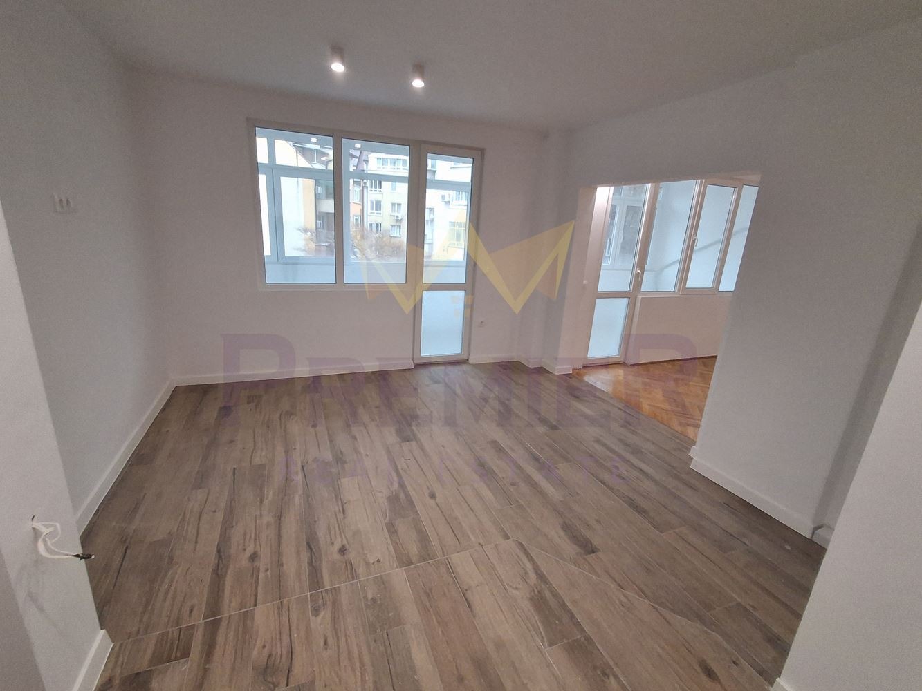 Продава 3-СТАЕН, гр. Варна, Лятно кино Тракия, снимка 5 - Апартаменти - 54135613