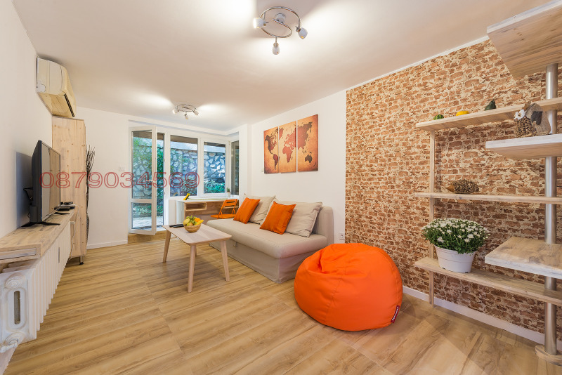 For Sale  1 bedroom Sofia , Tsentar , 55 sq.m | 42459457