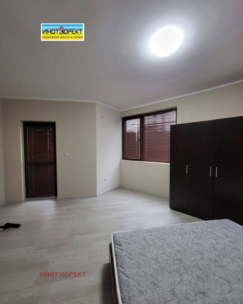 Продава 2-СТАЕН, гр. Пазарджик, Идеален център, снимка 2 - Апартаменти - 52470246