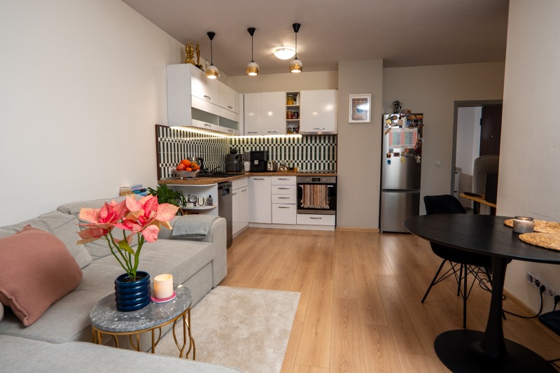 Продава 3-СТАЕН, гр. София, Кръстова вада, снимка 2 - Апартаменти - 53324769