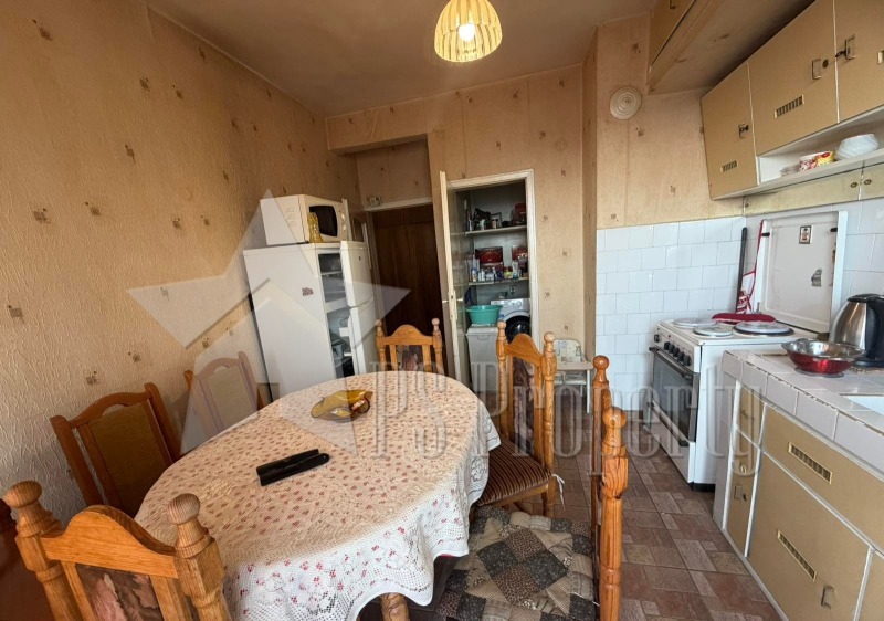 Продава 4-СТАЕН, гр. Стара Загора, Център, снимка 4 - Апартаменти - 53020793