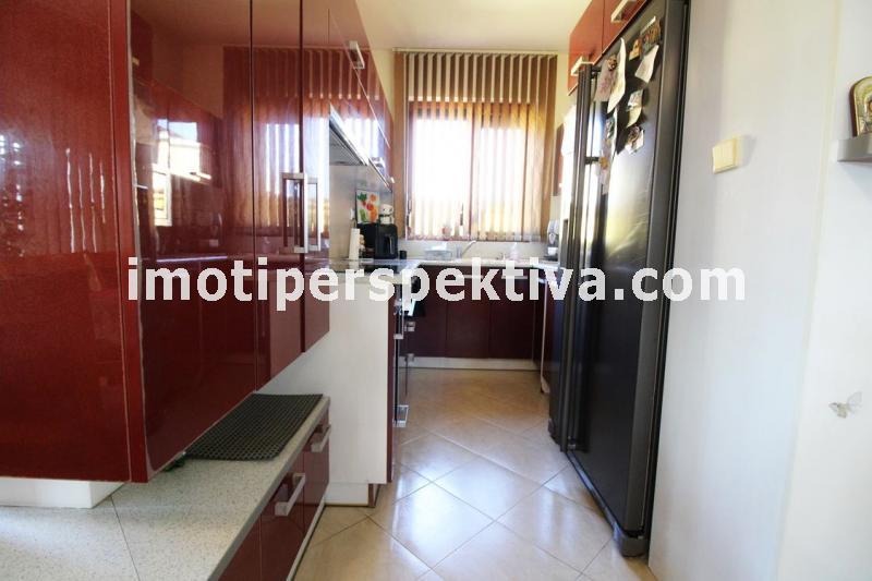 Продава КЪЩА, гр. Пловдив, Кючук Париж, снимка 3 - Къщи - 52660115