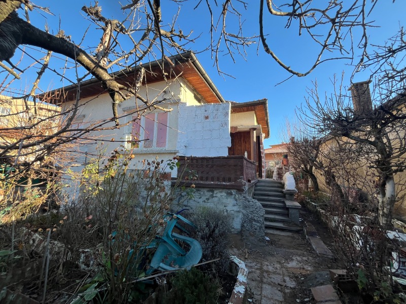 Продава КЪЩА, гр. Казанлък, област Стара Загора, снимка 9 - Къщи - 52823732