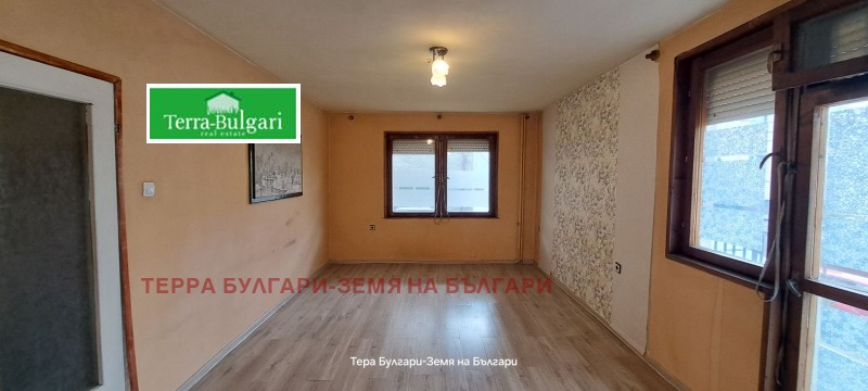 Продава КЪЩА, гр. Перник, Център, снимка 4 - Къщи - 53455343