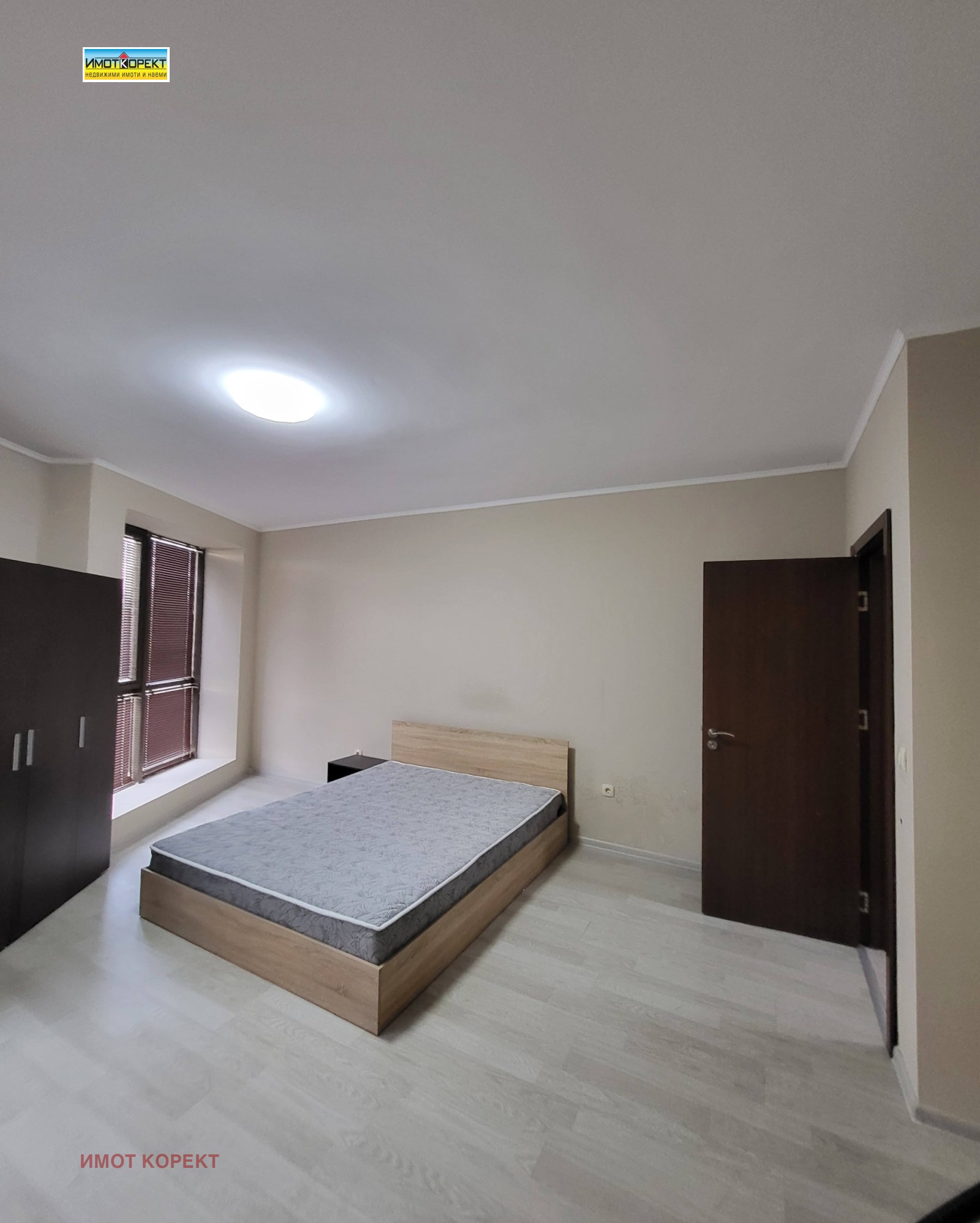 Продава 2-СТАЕН, гр. Пазарджик, Идеален център, снимка 2 - Апартаменти - 52470246