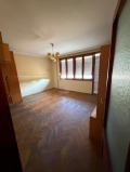 Продава  3-стаен град Плевен , 9-ти квартал , 97 кв.м | 38216415 - изображение [2]