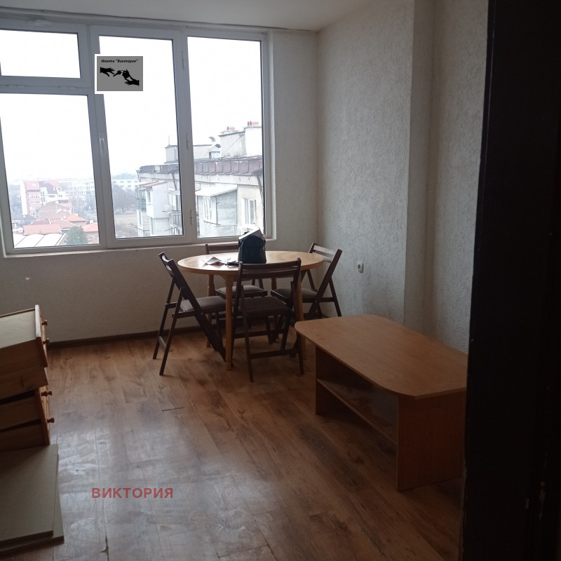 Продава 2-СТАЕН в град Пазарджик, Устрем - 60 кв.м / 66 467.94 € » 130 000 лв., ВИКТОРИЯ
