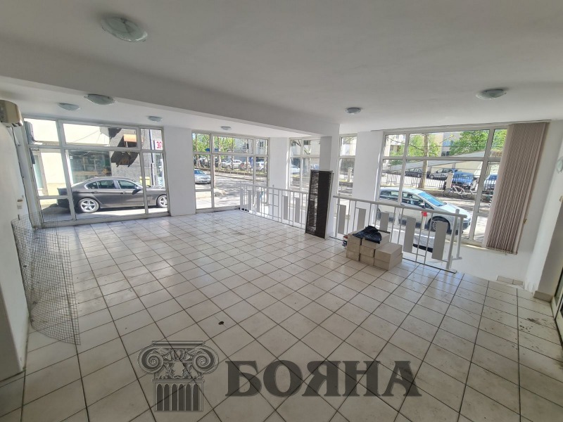 Продава МАГАЗИН в град Русе, Център - 430 кв.м / 470 000 € » 919 240.10 лв., ИМОТИ БОЯНА