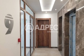 2 quartos Serdika, Sofia