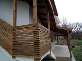 Hus Dolna Dikanya, region Pernik 11