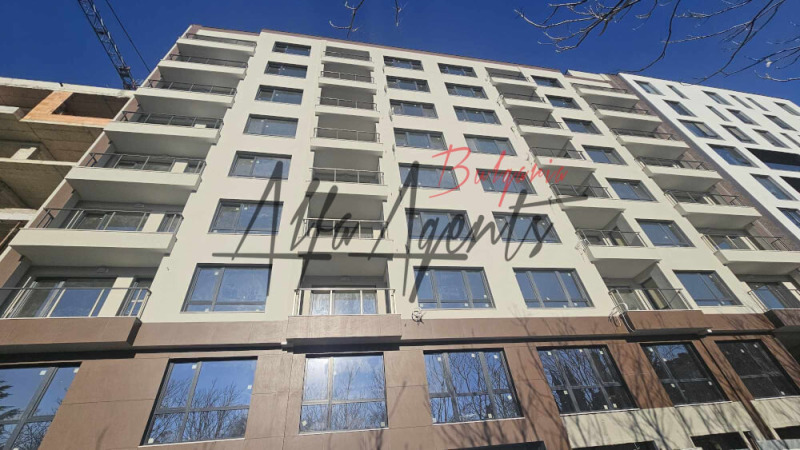 Satılık  2 yatak odası Varna , Centar , 117 metrekare | 70960637