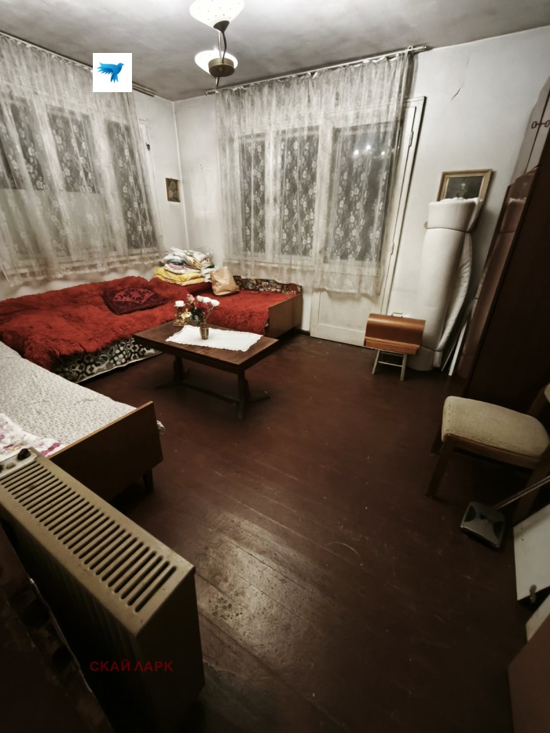 Продава ЕТАЖ ОТ КЪЩА, гр. Велинград, област Пазарджик, снимка 2 - Етаж от къща - 51083916