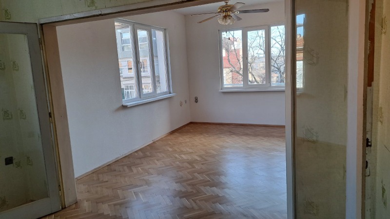 Продава ЕТАЖ ОТ КЪЩА, гр. Стара Загора, Аязмото, снимка 2 - Етаж от къща - 53466592