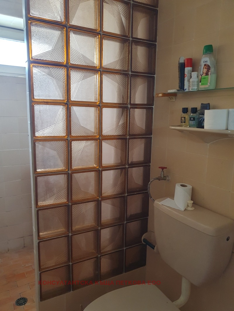 Продава КЪЩА, с. Пресяка, област Ловеч, снимка 10 - Къщи - 52174418