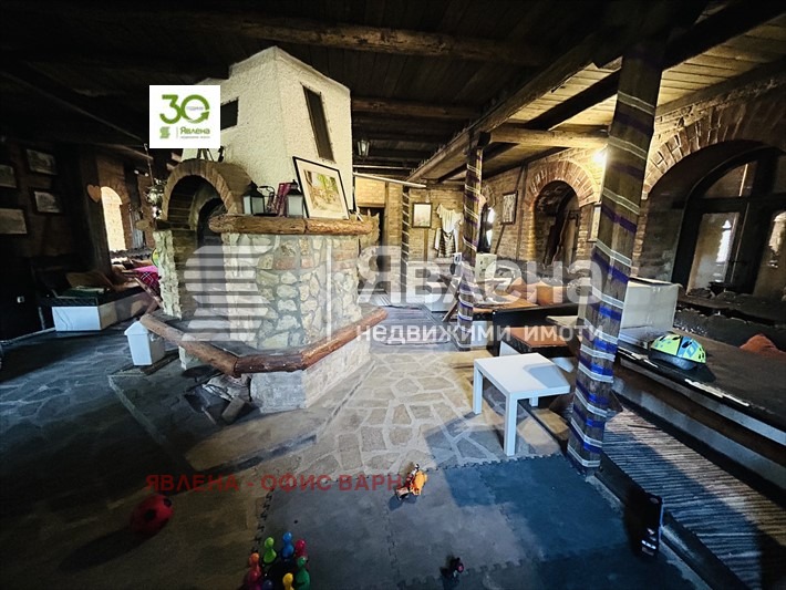 Продава КЪЩА, с. Осеново, област Варна, снимка 10 - Къщи - 52633476