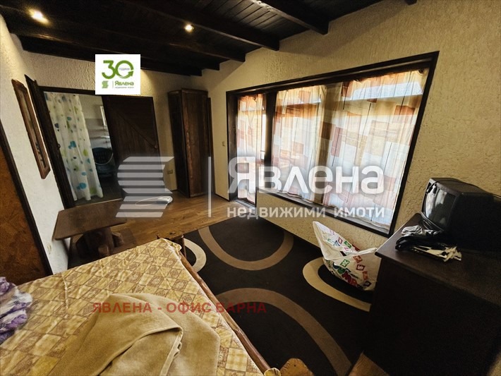 Продава КЪЩА, с. Осеново, област Варна, снимка 11 - Къщи - 52633476