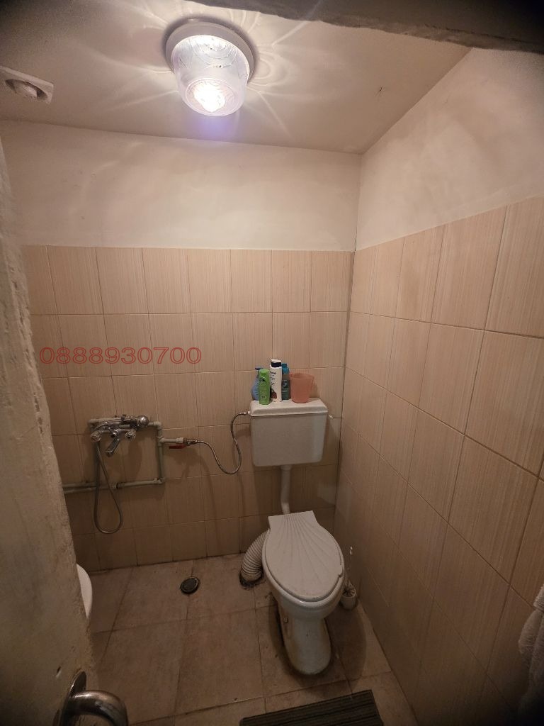 Продава КЪЩА, гр. Велики Преслав, област Шумен, снимка 12 - Къщи - 56128356