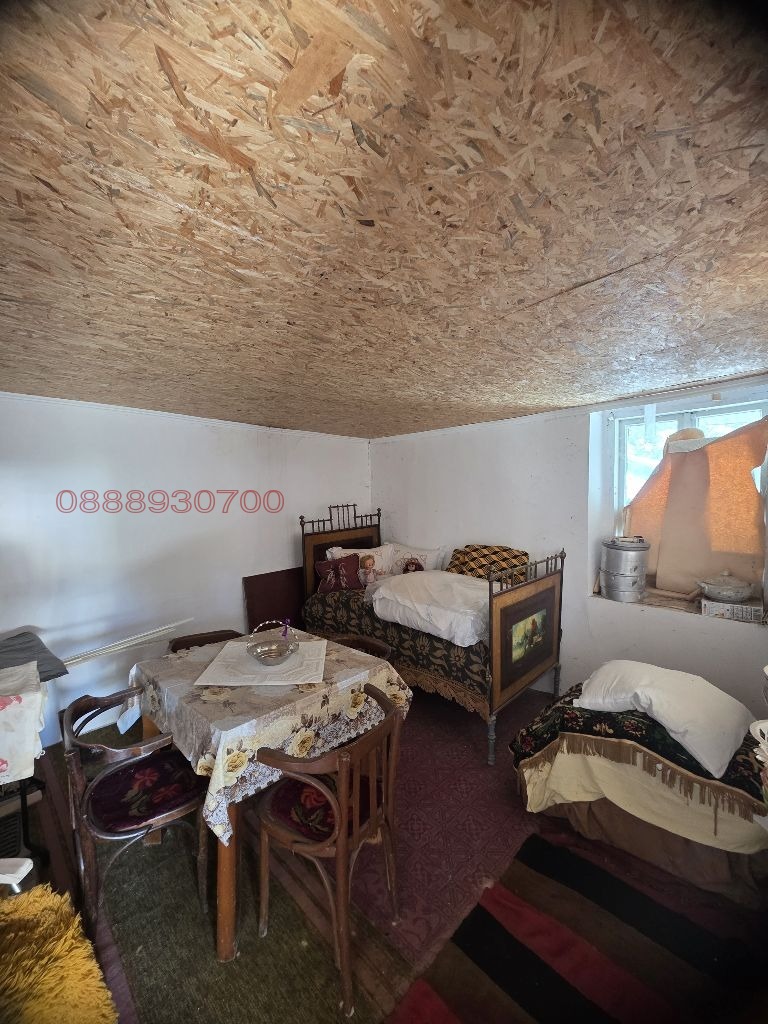 Продава КЪЩА, гр. Велики Преслав, област Шумен, снимка 13 - Къщи - 56128356