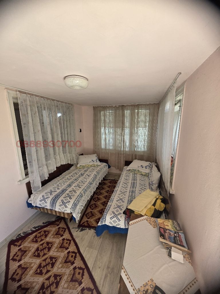 Продава КЪЩА, гр. Велики Преслав, област Шумен, снимка 10 - Къщи - 56128356