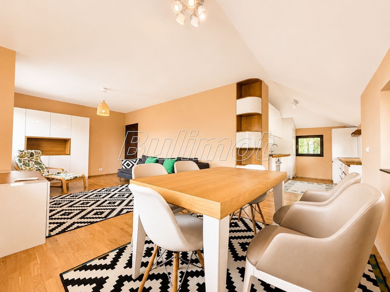 Продава 3-СТАЕН, гр. Варна, Гръцка махала, снимка 6 - Апартаменти - 55128045