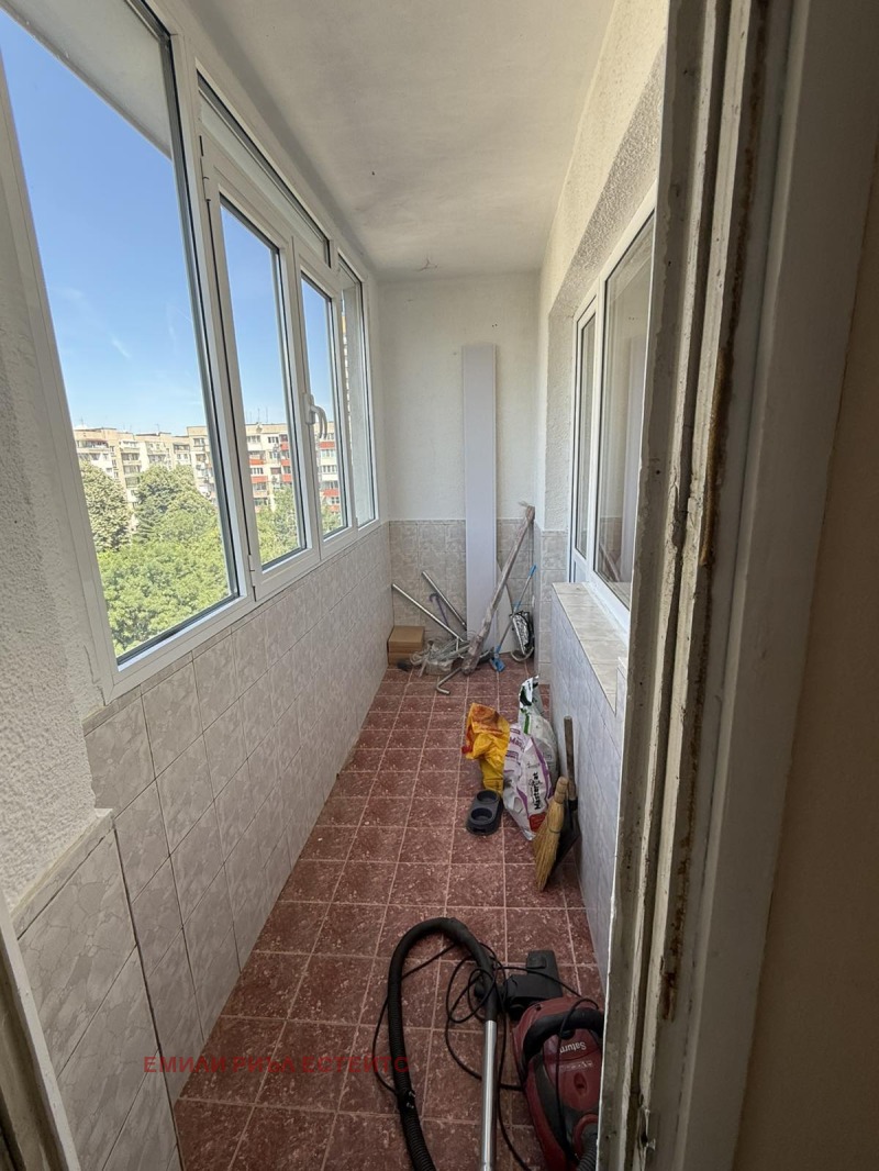 Продава  3-стаен, град София, Банишора •  235 000 € • ID 15547634 — holmes.bg - [1] 
