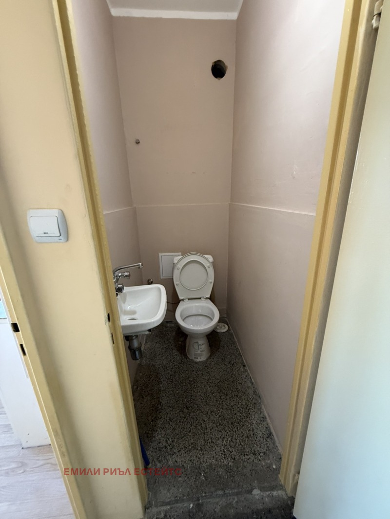 Продава  3-стаен град София , Банишора , 89 кв.м | 53822673 - изображение [16]