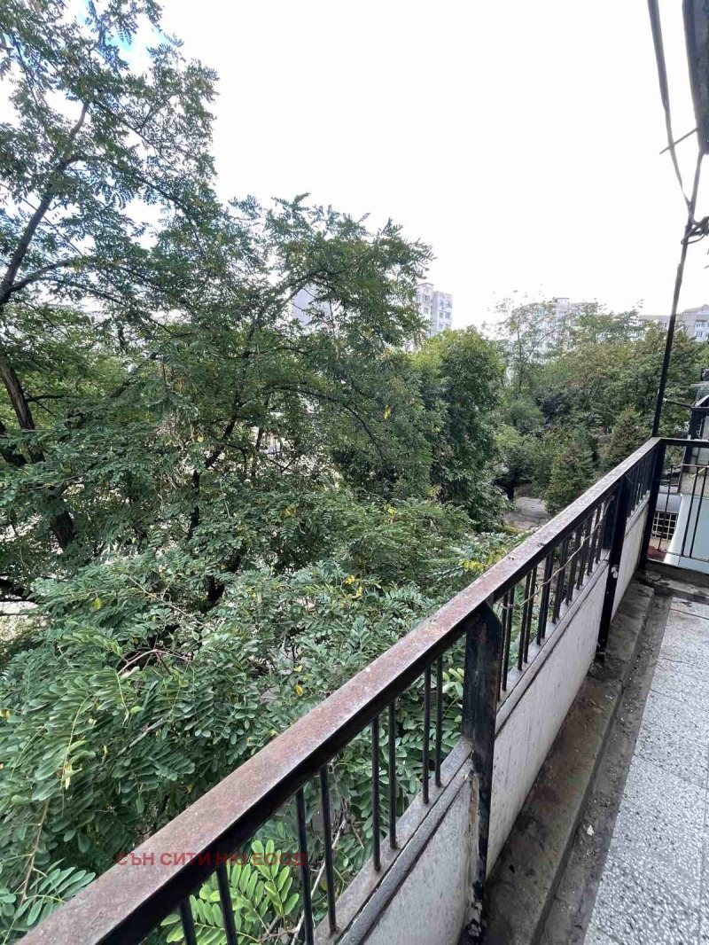 Myytävänä  2 makuuhuonetta Sofia , Ljulin 7 , 88 neliömetriä | 39110940 - kuva [2]