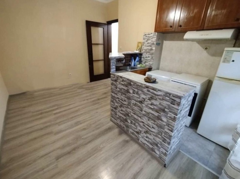 Продава МНОГОСТАЕН, гр. София, Център, снимка 4 - Апартаменти - 52490808