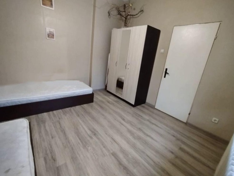 Продава МНОГОСТАЕН, гр. София, Център, снимка 10 - Апартаменти - 52490808