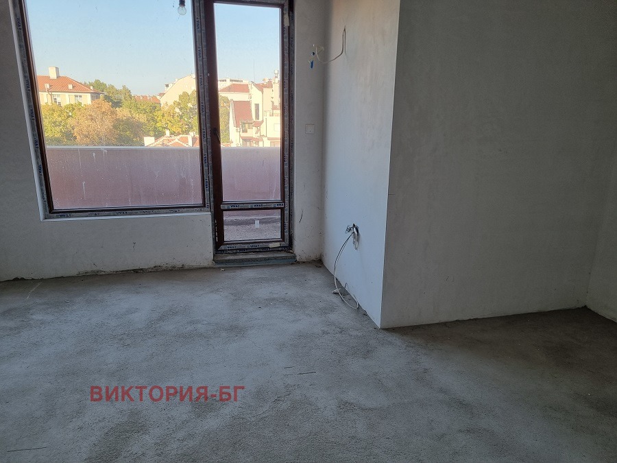 Продава 3-СТАЕН, гр. Пловдив, Център, снимка 2 - Апартаменти - 51529075