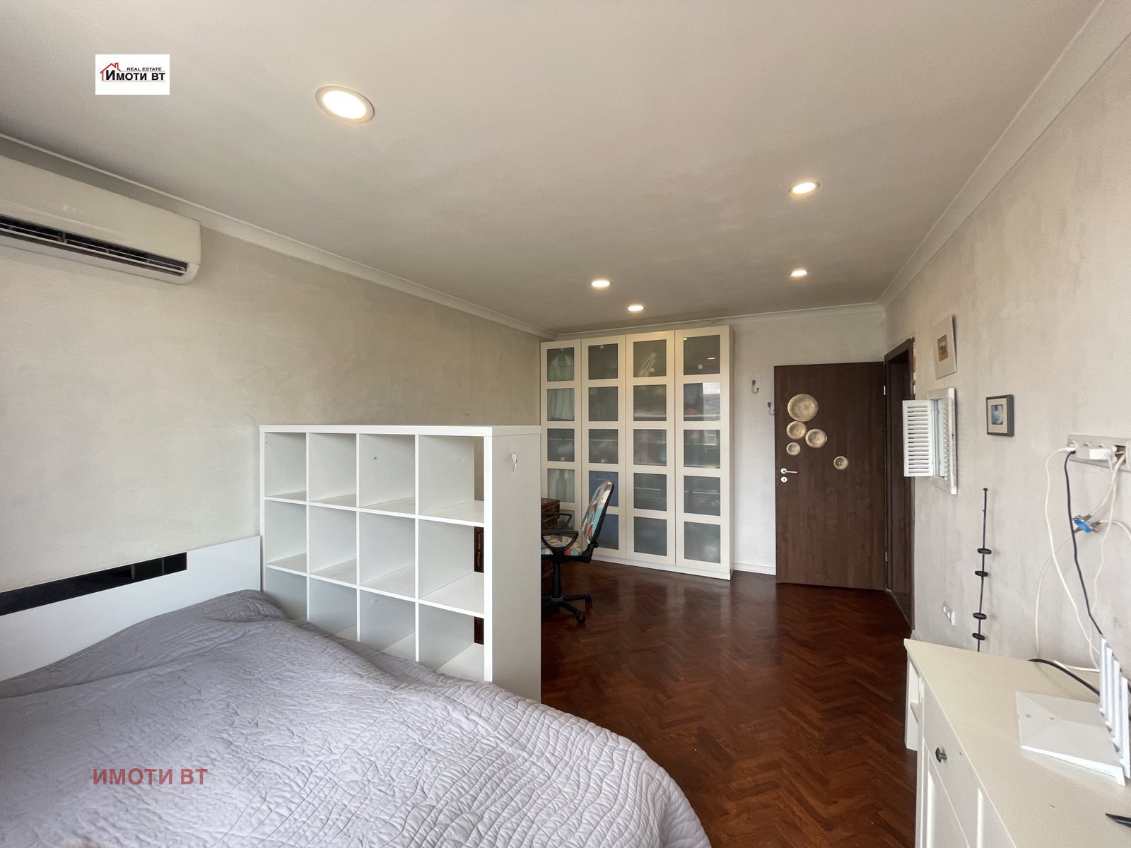 Продава 4-СТАЕН, гр. Велико Търново, Център, снимка 13 - Апартаменти - 55144131