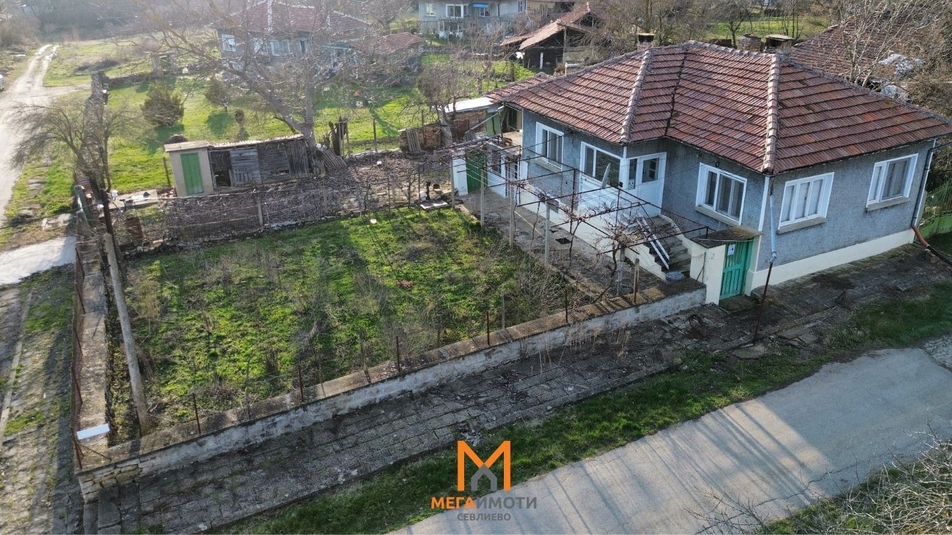 Продава КЪЩА, с. Малки Вършец, област Габрово, снимка 2 - Къщи - 54081418
