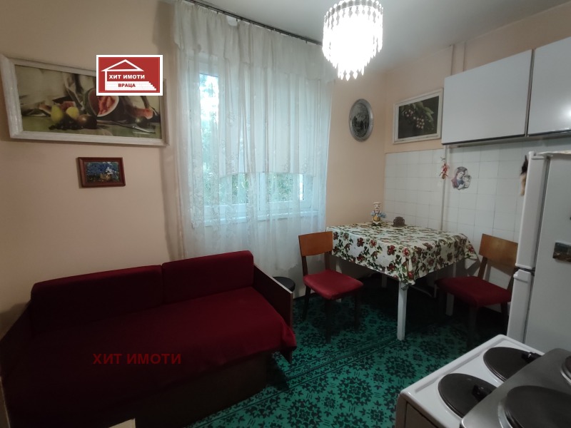 En venta  1 dormitorio Vratsa , Tsentar , 65 metros cuadrados | 75769425 - imagen [8]