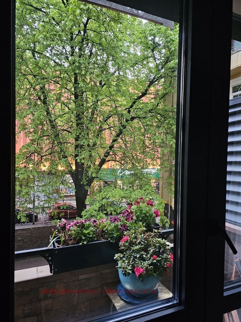 Продава 2-СТАЕН, гр. София, Център, снимка 17 - Апартаменти - 54270576