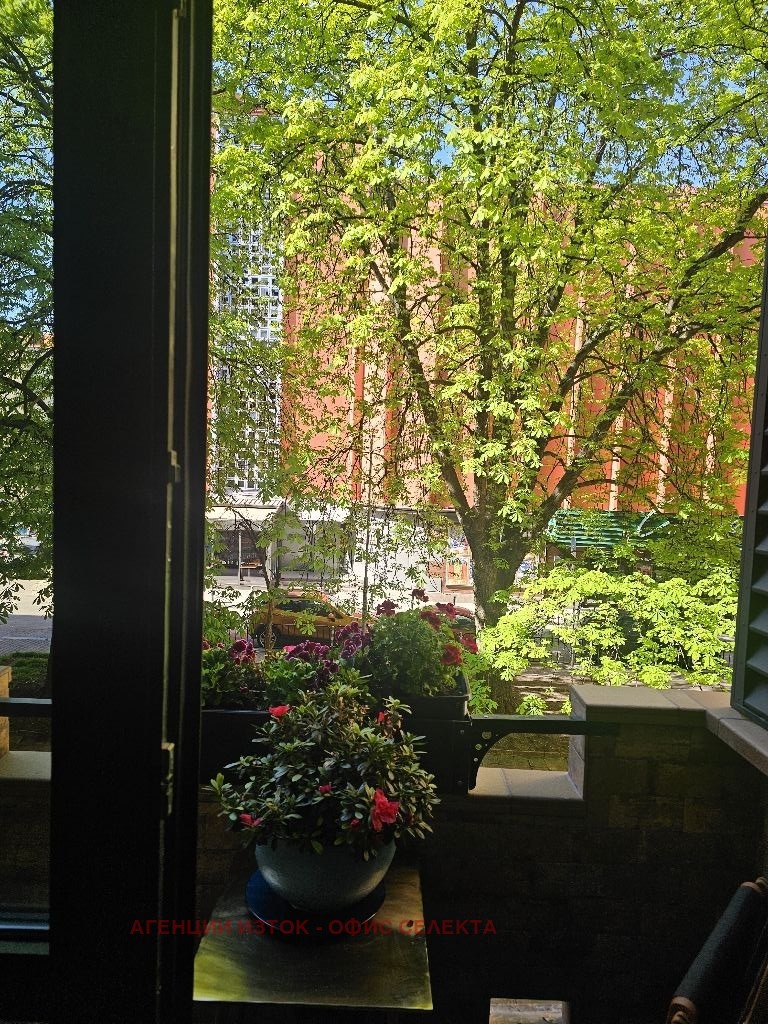 Продава 2-СТАЕН, гр. София, Център, снимка 16 - Апартаменти - 54270576