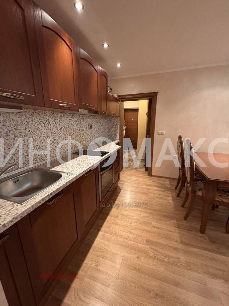 À venda  2 quartos Burgas , Vazrajdane , 110 m² | 87619459 - imagem [2]