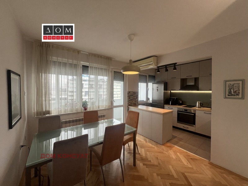 Продава 3-СТАЕН, гр. София, Борово