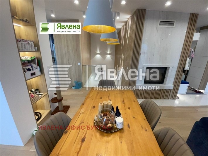 Продава МНОГОСТАЕН, гр. Бургас, Център, снимка 5 - Aпартаменти - 48202841