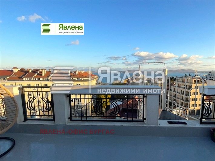 Продава  Многостаен град Бургас , Център , 207 кв.м | 81726052