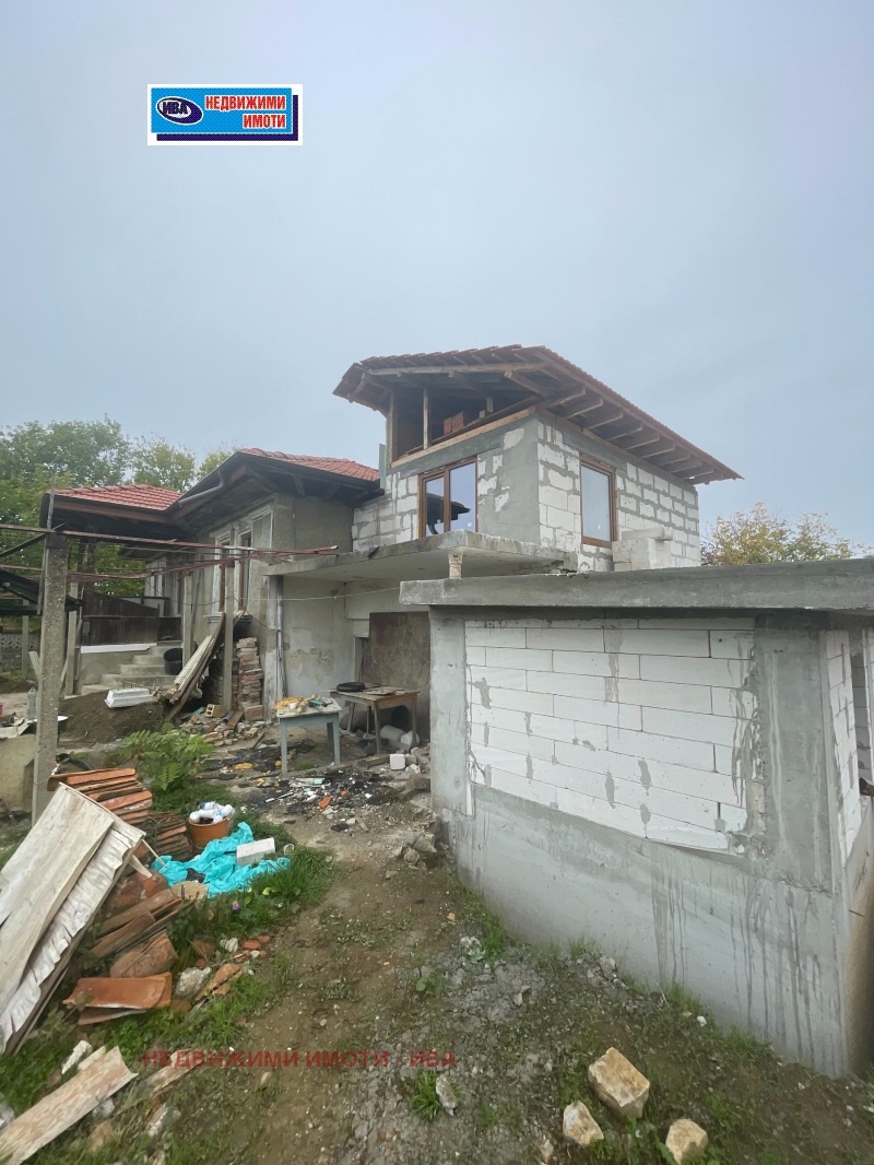 Продава КЪЩА, с. Драганово, област Велико Търново, снимка 4 - Къщи - 52983186